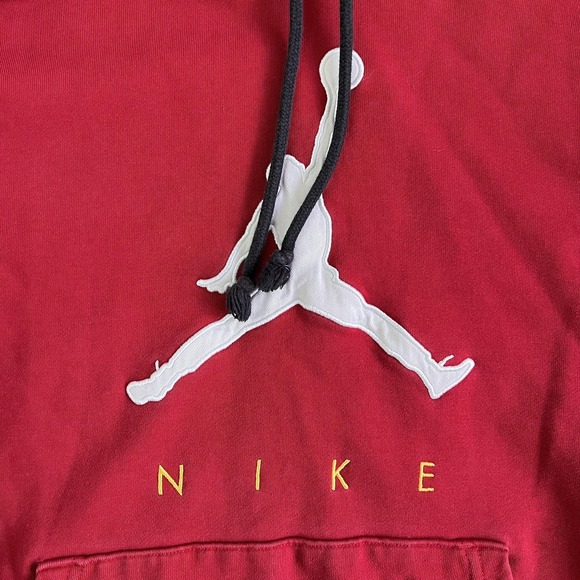 Jordan Hoodie Mens Small Red Fleece Pullover Jumpman Nike Graphic Sweatshirt - Picture 2 of 12